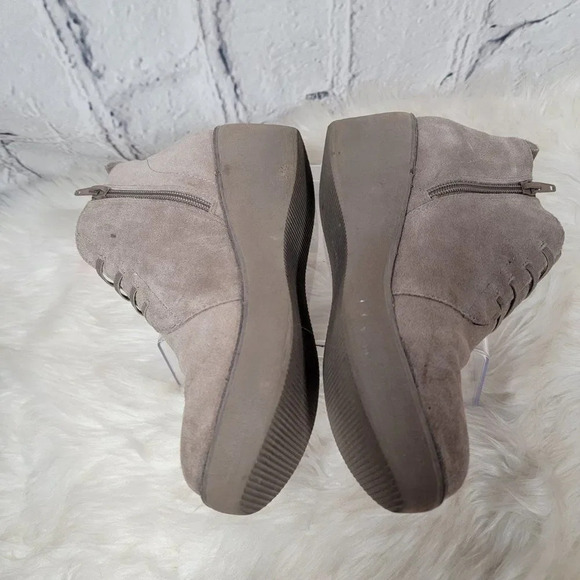 Reaction by KENNETH COLE Womens Grey Wedge Platform Ankle Boot Bootie Casual 8 - Picture 6 of 11